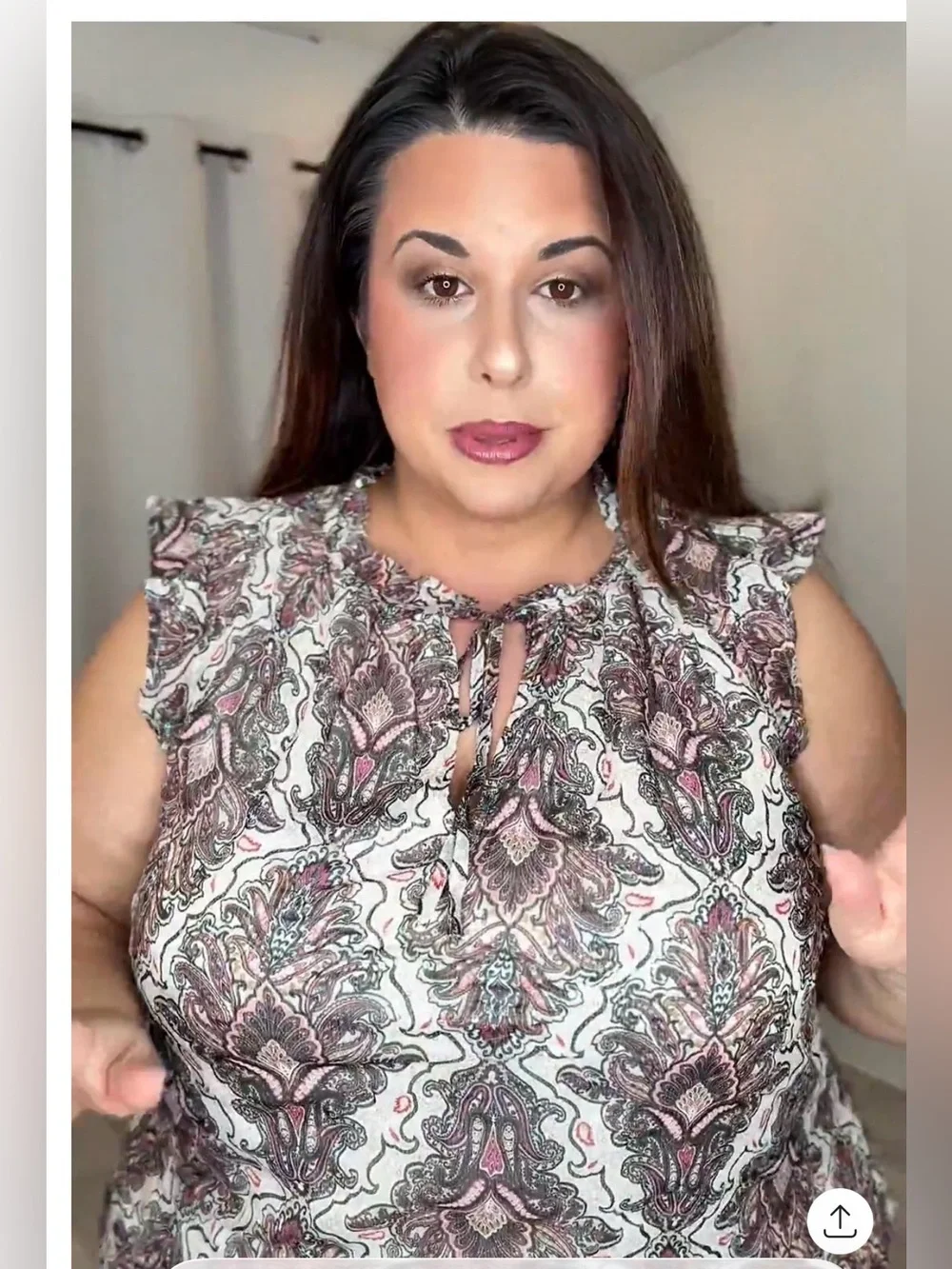 Plus Sleeveless Sequin Paisley Tie-Neck Top in Cream and Pink